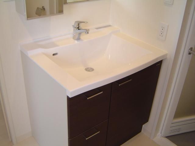 洗面設備　☆うれしい大型洗面台☆