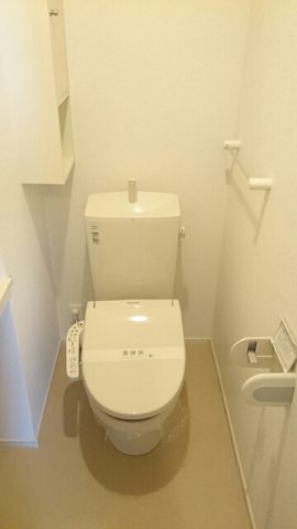 トイレ　トイレもきれいです