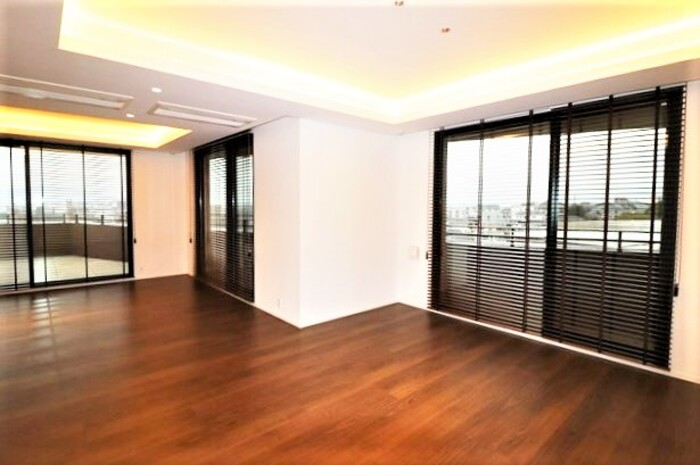 居室・リビング　キッチン