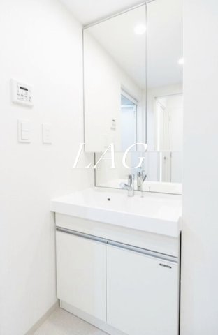 洗面設備　洗面台です。