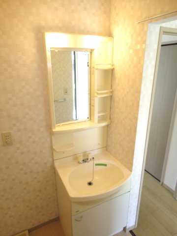 洗面設備　洗面所です