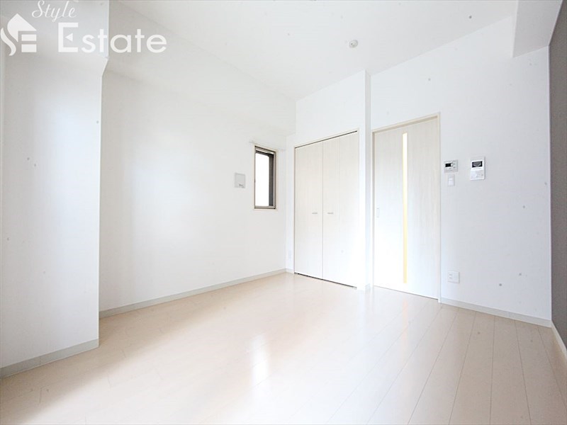 居室・リビング　内装