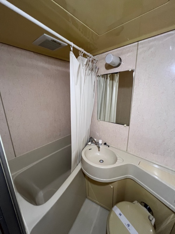 バス・シャワールーム　※他部屋写真使用