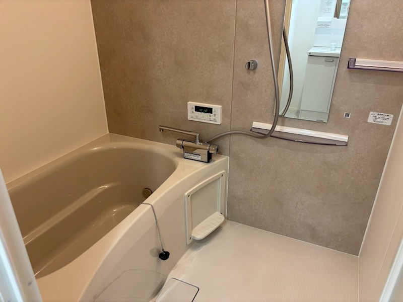 バス・シャワールーム　※同施工会社別物件、参考写真