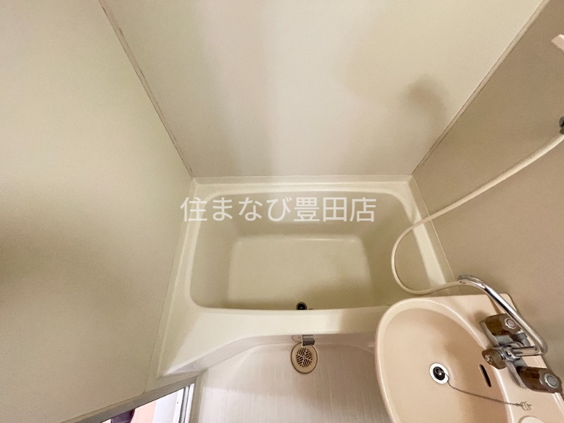 バス・シャワールーム　同型別部屋写真