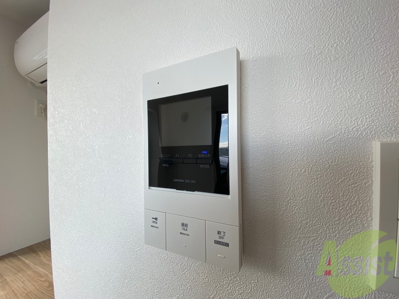 セキュリティ　インターホンで来客確認ができます。安心ですね。