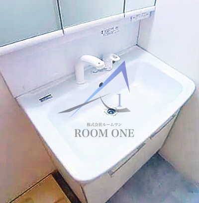 洗面設備　洗面台です。