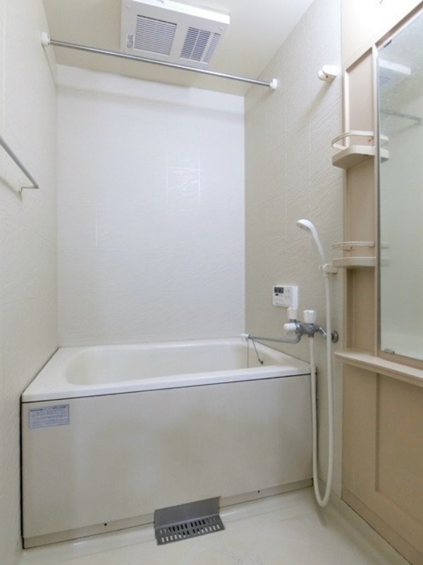 バス・シャワールーム　図面と現状に相違がある場合には現状を優先