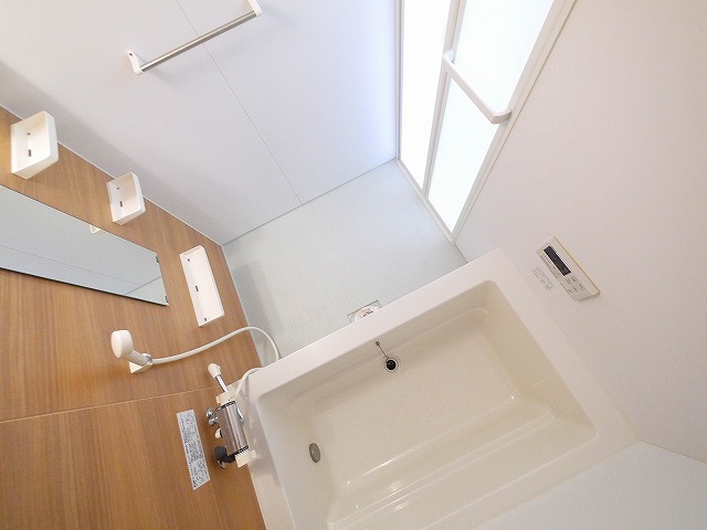 バス・シャワールーム　ゆったり過ごせるお風呂です