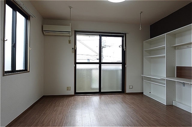 居室・リビング　洋室