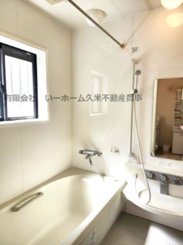 バス・シャワールーム　ゆったり過ごせるお風呂です