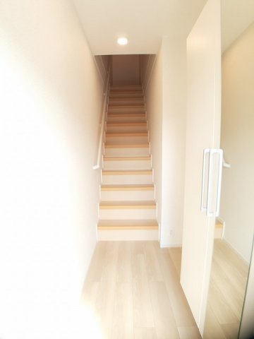 玄関　落ち着いた玄関です