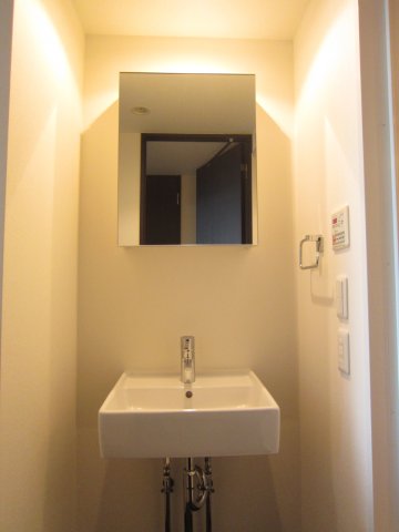 洗面設備　※参考写真