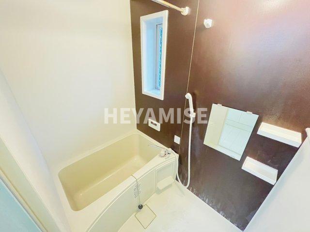 バス・シャワールーム　※同物件反転タイプの写真でございます※現況を優先します※