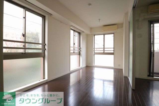 居室・リビング　※参考写真