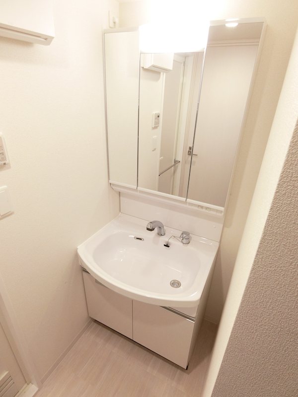 洗面設備　独立洗面台