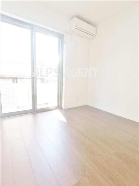 居室・リビング　約6.5帖の洋室（同一仕様）