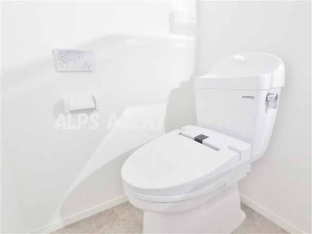 トイレ　ウォシュレット付きのトイレ（同一仕様）