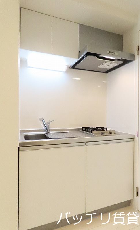 キッチン　画像は、同型タイプの為、現状を優先いたします。