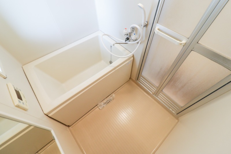 バス・シャワールーム　図面と現状に相違がある場合には現状を優先