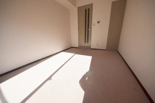 居室・リビング　★日当たり良好の物件です★