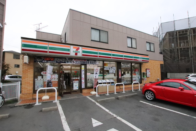 コンビニ　セブンイレブン江戸川春江町５丁目店（コンビニ）まで350m
