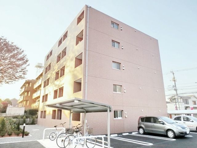 建物外観　★南向き日当たり良好★