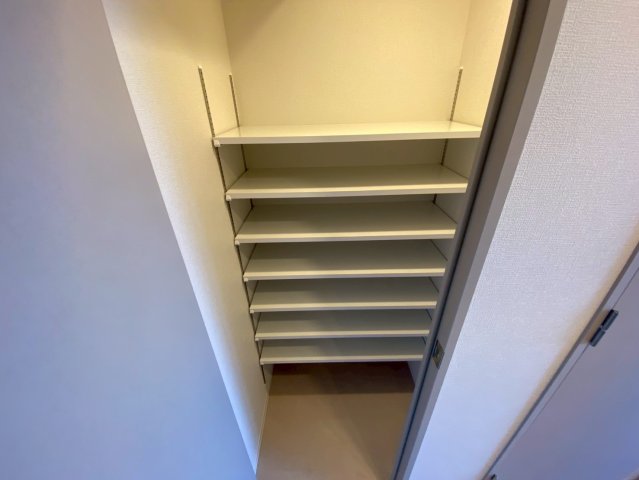 収納