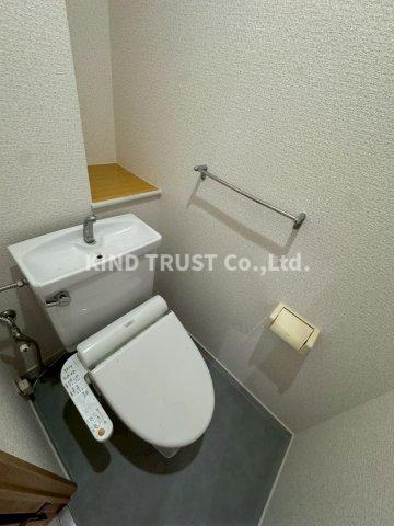 トイレ　ゆったりとした空間のトイレです