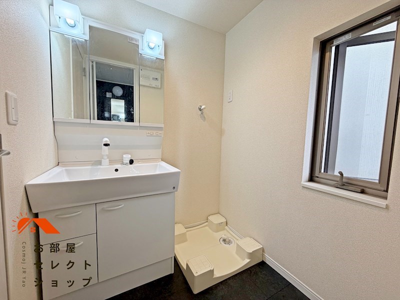 衣摺3丁目テラスハウス 可の内装写真