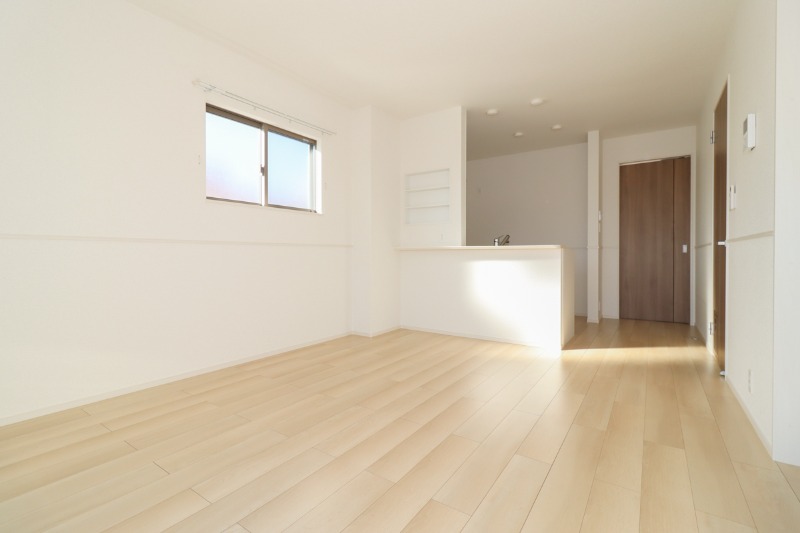 居室・リビング　図面と現状に相違がある場合には現状を優先