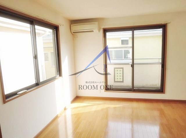 居室・リビング　洋室のお部屋です。