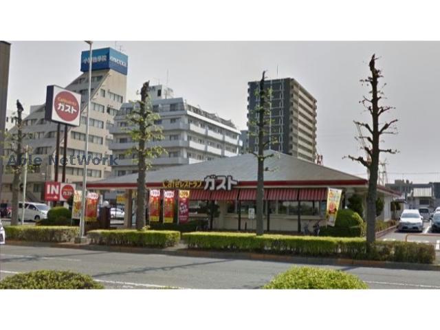 飲食店　ガスト高崎駅前店（飲食店）まで1054m