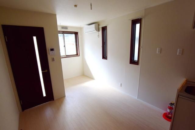 その他部屋・スペース　★★明るい角部屋2面採光★★