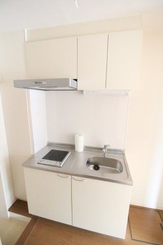 キッチン　レグノ千石　文京区千石2