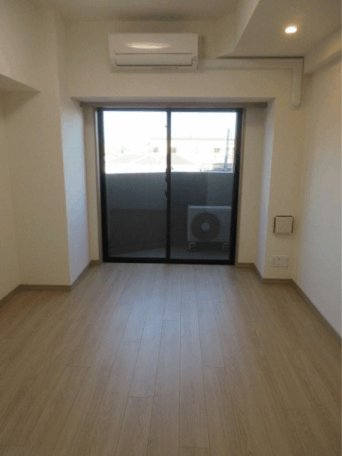 居室・リビング　※別部屋参考写真