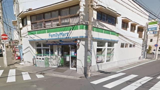 コンビニ　ファミリーマート川崎宮内三丁目店（コンビニ）まで130m