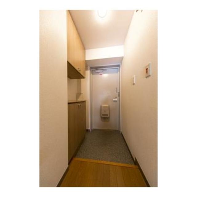 玄関　※写真は同タイプ住戸です。