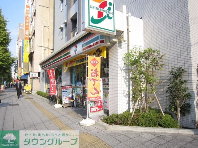 コンビニ　セブンイレブン（コンビニ）まで400m