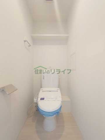 トイレ　別部屋引用