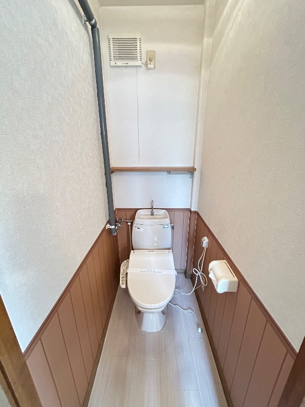 トイレ　トイレ