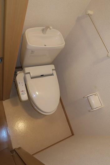トイレ　ウォシュレット