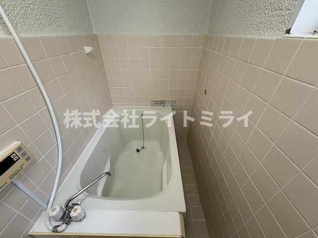 バス・シャワールーム　?