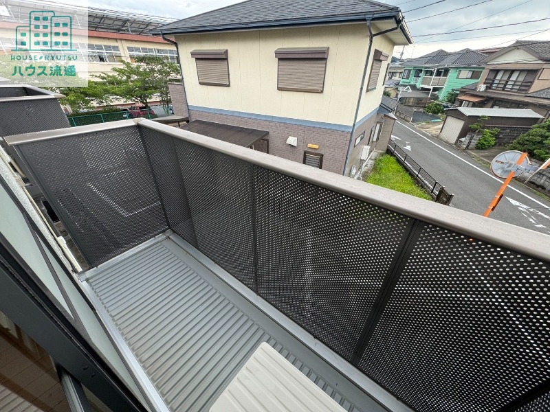 バルコニー　※写真は同間取り別号室です