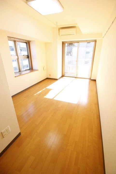 居室・リビング　別部屋参考写真