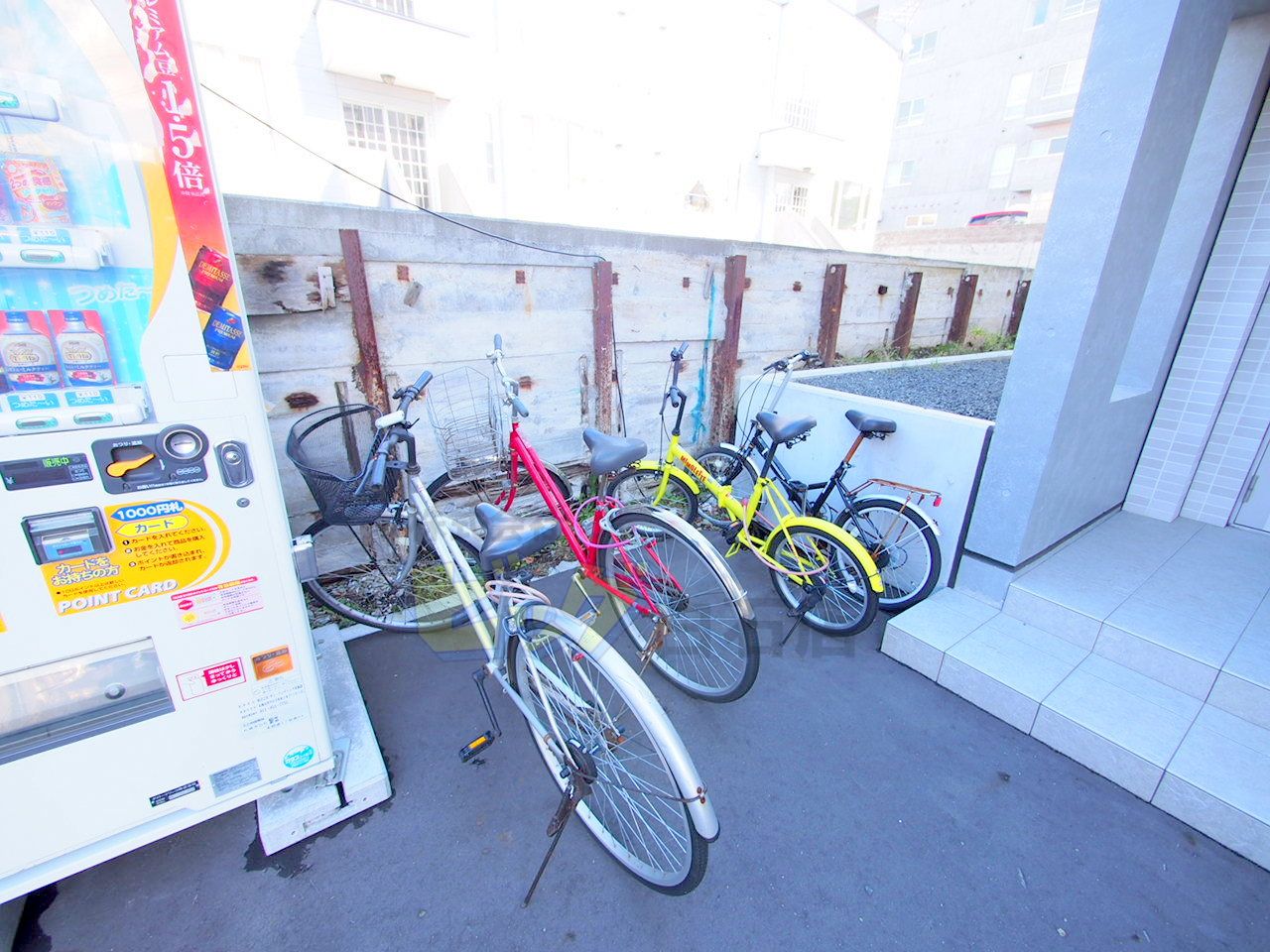 その他共有部分　敷地内に専用駐輪場付きです♪