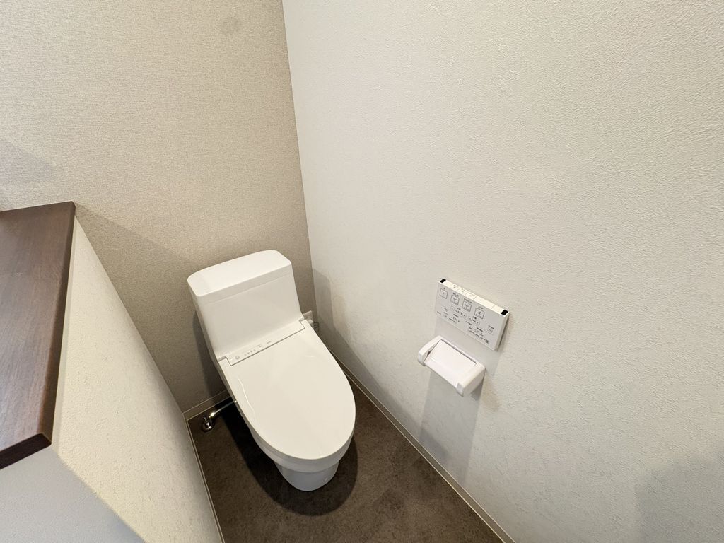 トイレ　トイレ