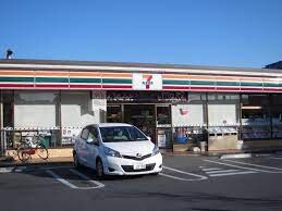 コンビニ　セブンイレブン練馬高松3丁目店（コンビニ）まで207m