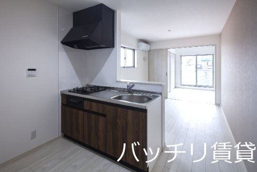 キッチン　類似物件の為現状優先
