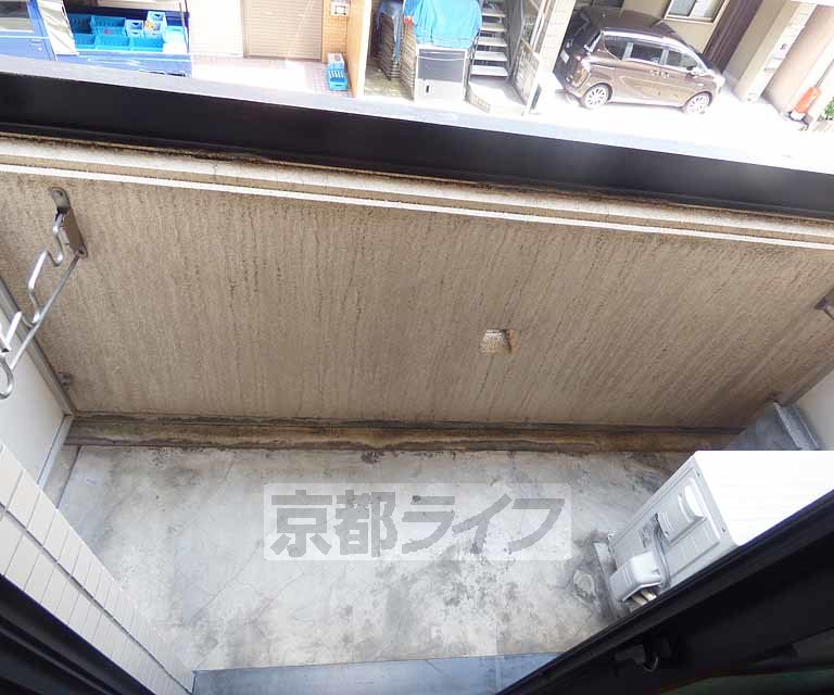 バルコニー　スペースが広いです